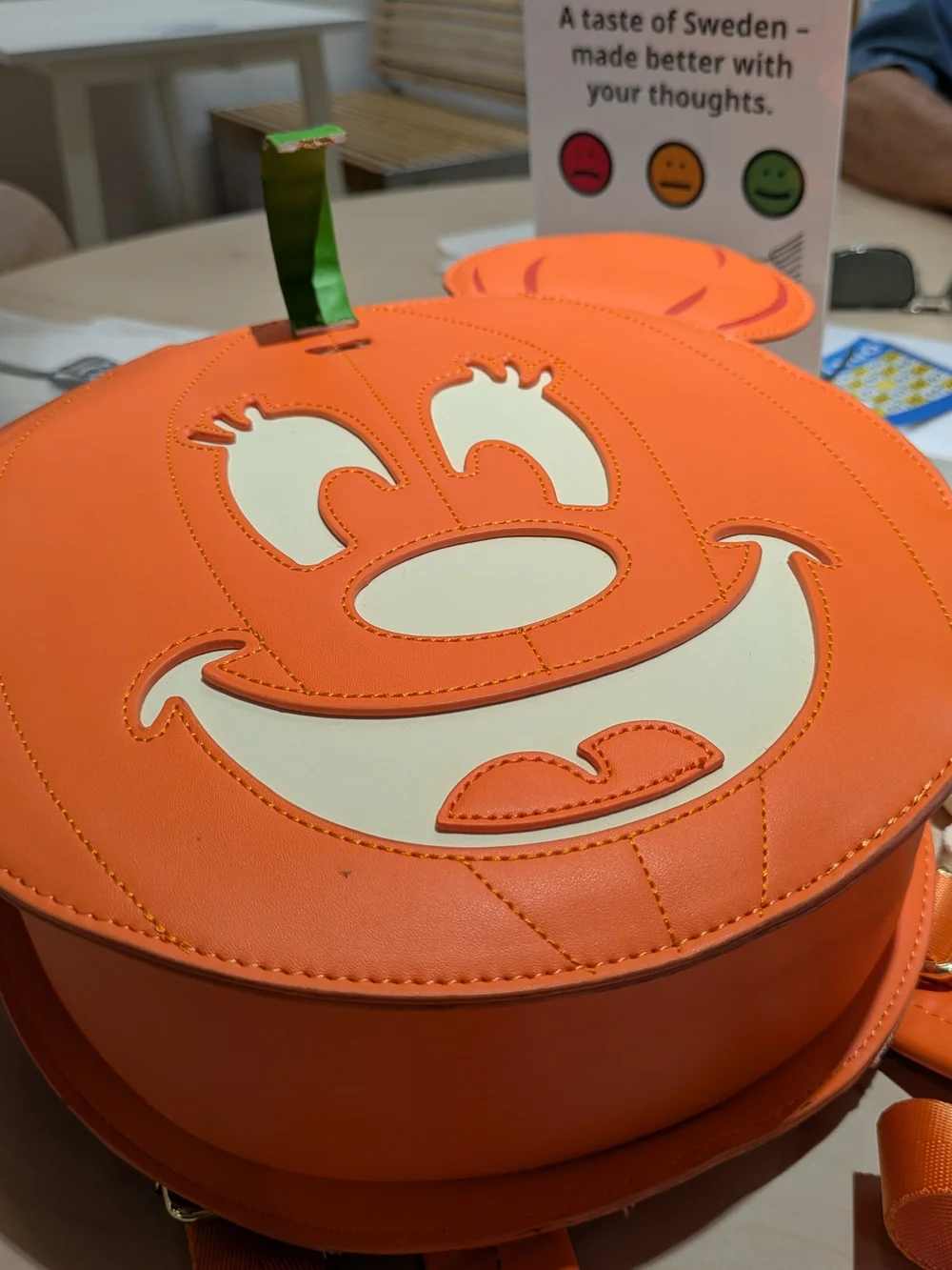 Disney Loungefly Glow In The Dark Backpack Purse Orange Pumpkin Minnie Mouse